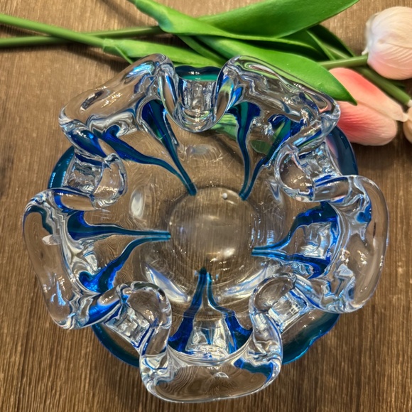 💎 Vintage Mid-Century Modern Art Glass Bowl / Ashtray - Blue & Clear Ruffled Ed - Picture 5 of 6